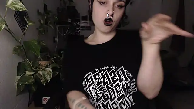 metamorphosiskin live sex cam