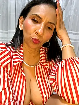 Mrsvictoriaaa live sex cam