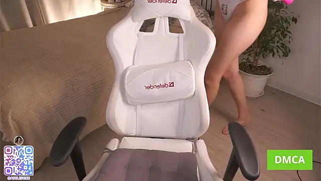 Adeles_vibes live sex cam