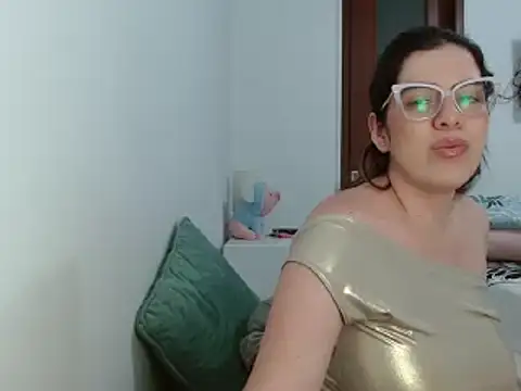 ashlymoon live sex cam