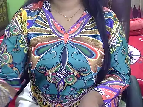 BengaliQueenStar live sex cam