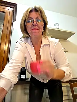 Melody73 live sex cam