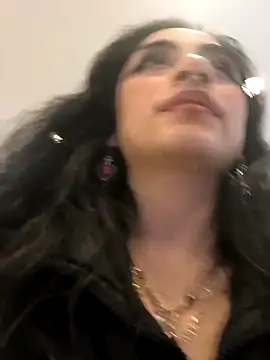 Lila_Desiree live sex cam