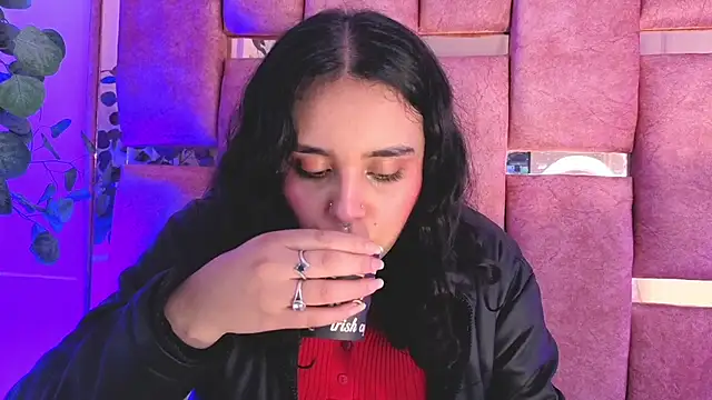 _Ambar-devon_ live sex cam