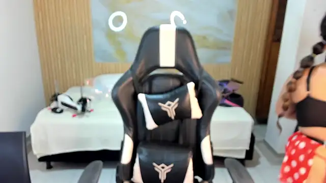 samy_19_ live sex cam