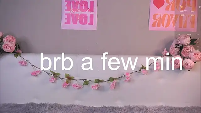 TiffinyMergist live sex cam