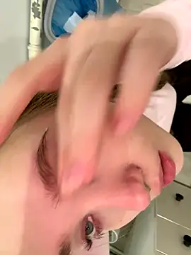 bambi_lu live sex cam