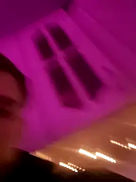 FreeRich live sex cam