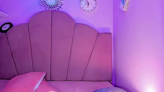 ValeriaAguilar live sex cam