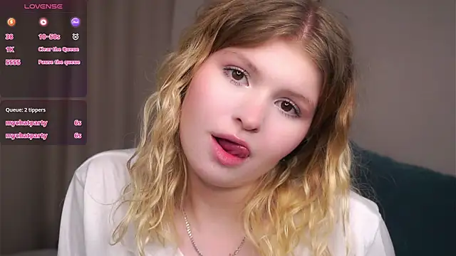 ShontaWasilko live sex cam