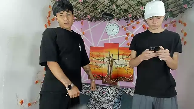 Fresahot2005 live sex cam