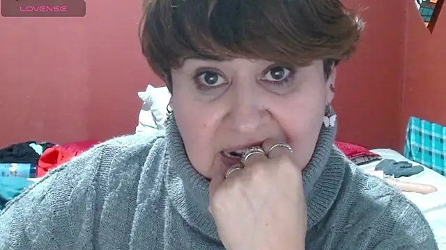 Sasharosee2 live sex cam