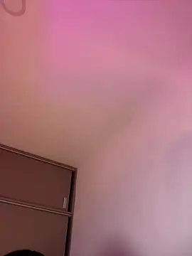 EmilyZuits live sex cam