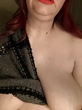 Virginass2000 live sex cam