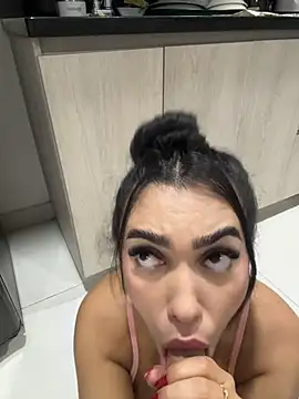 emma_andrew1 live sex cam