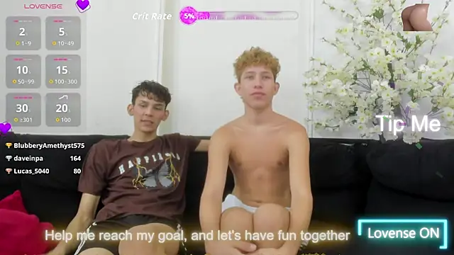 StrawwBoys live sex cam