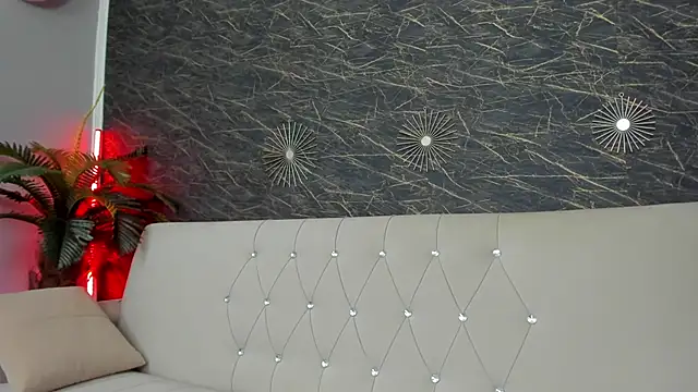 Maya_Lisa live sex cam