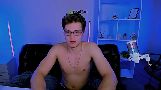 lucas_long_ live sex cam