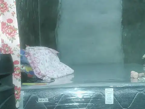 pinayhotii live sex cam