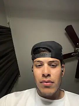 StrokingDaddy4 live sex cam