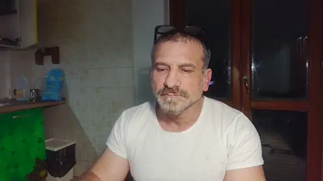 Mauro7788 live sex cam