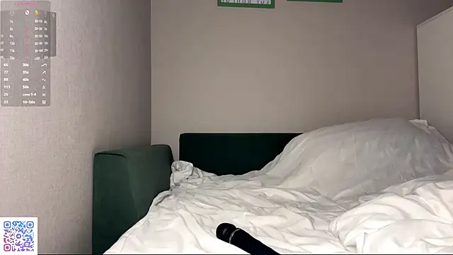 PetulaGunton live sex cam