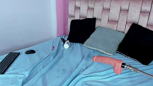 Emma_Evelyn live sex cam