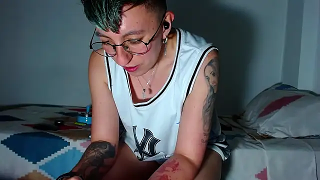 Sexyboy_666 live sex cam