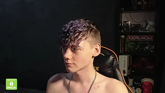 Keytaro live sex cam