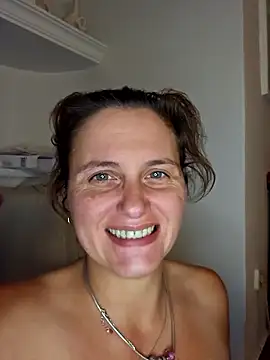 xcrazzycat live sex cam