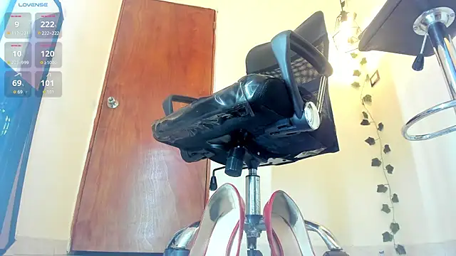 aitana-purple live sex cam