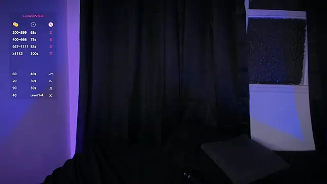 AramJoness live sex cam