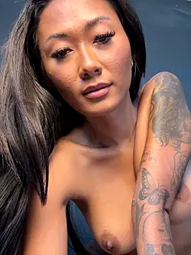 thai-dreamgirl live sex cam