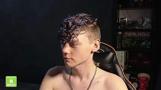 Keytaro live sex cam