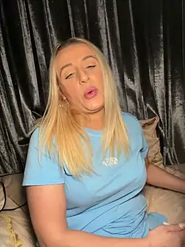 Strongqueen live sex cam