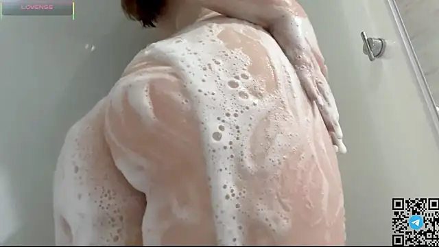 RinaModel live sex cam