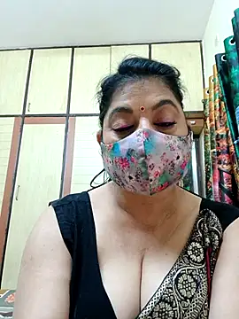 Ratna-777 live sex cam