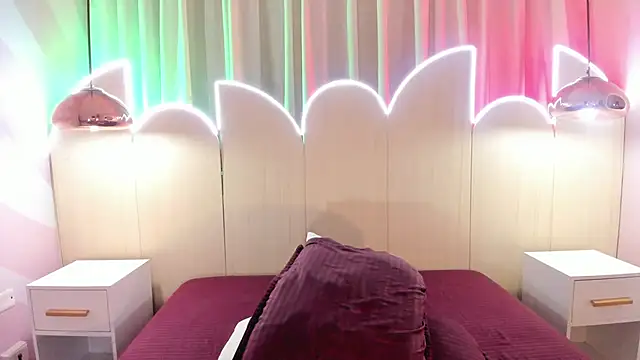 Manuela_Li live sex cam