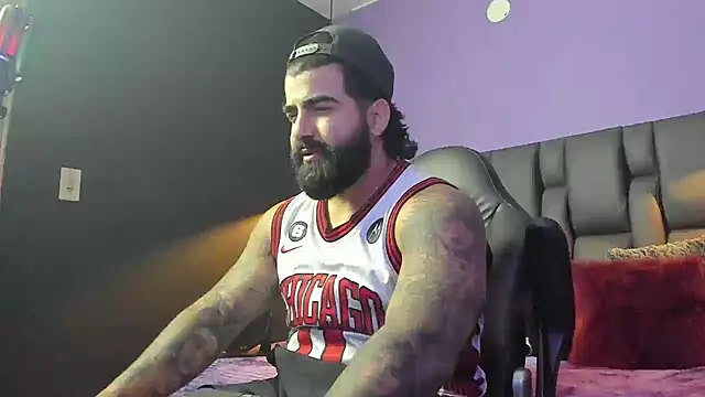 Lyon_vach live sex cam