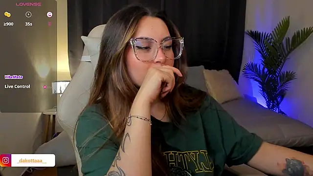 dakottaa_ live sex cam