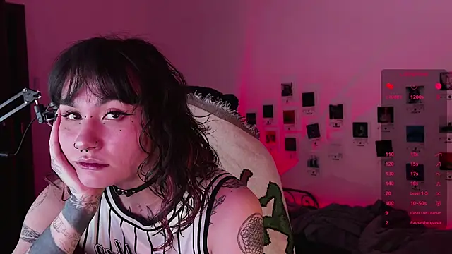 deadlysweet live sex cam