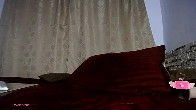 DaraKat18 live sex cam