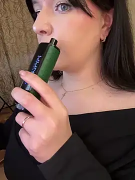 Poly_Nick live sex cam