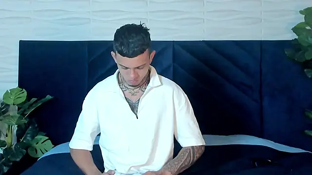 MrJustin_ live sex cam