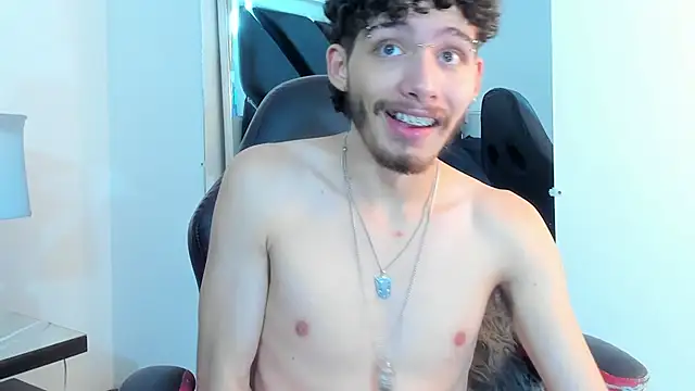 JojoBraando live sex cam