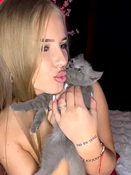 AubrieleRouj1 live sex cam