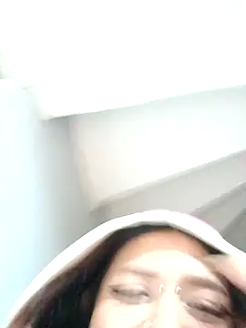 sara_winehouse1 live sex cam