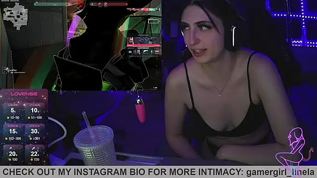 Gamergirl-Linela live sex cam