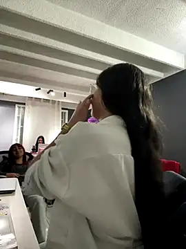 Alyha_Cortes live sex cam