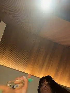 Sarajames live sex cam